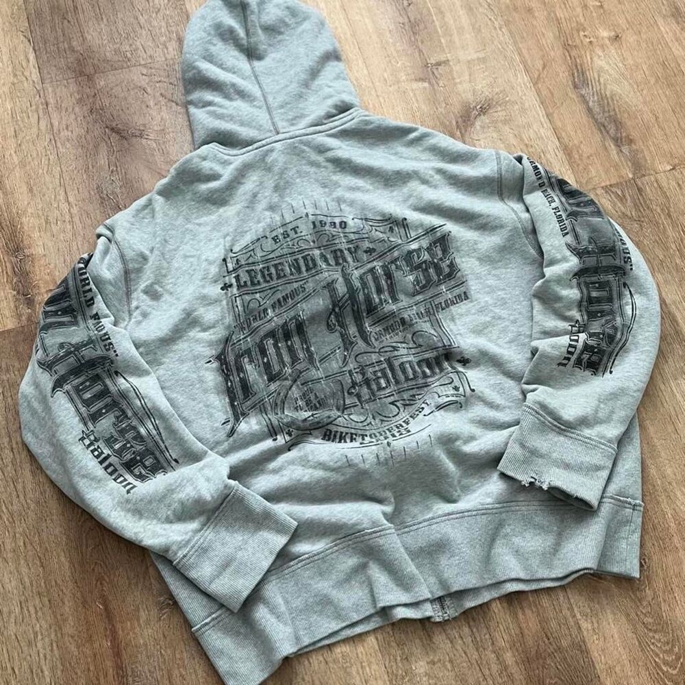 District Men's Grey Hoodie